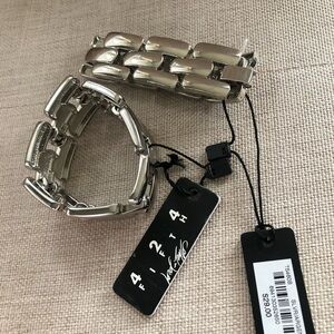 Large silver tone chunky link bracelet